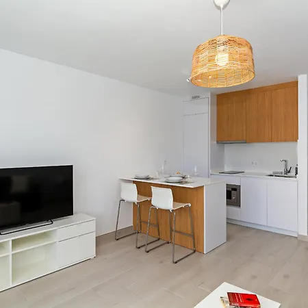 Palmeras Terrace Apt - Pool - Next To Beach * Costa Teguise