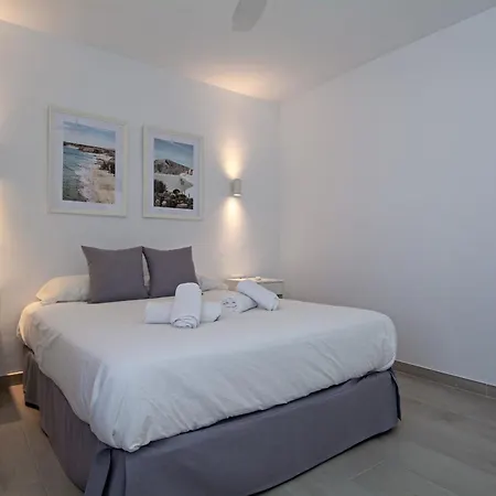 Palmeras Terrace Apt - Pool - Next To Beach Costa Teguise
