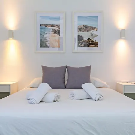 Palmeras Terrace Apt - Pool - Next To Beach דירה